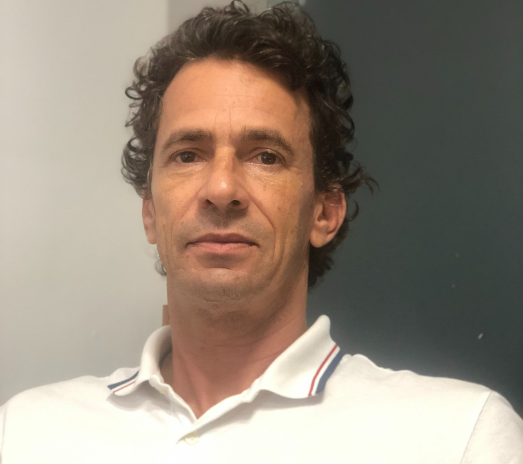 Arquiteto e Urbanista com 12 anos de formação. Mestre em ensino e BIM pela UFRN. Larga experiência projetos residenciais, comerciais e corporativos.